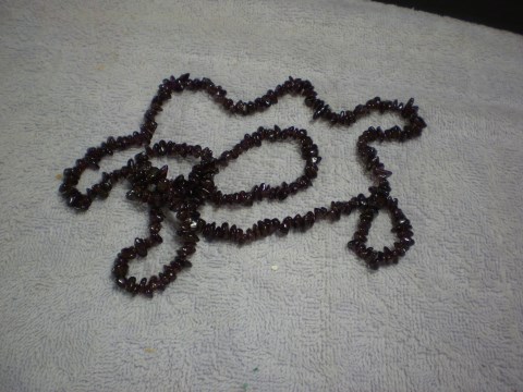 Rhodolite garnet chip beads. (Regret inadequate ph